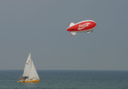 AS7_cocacola_blimp