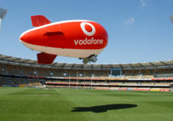 Vodafone_blimp_AS7