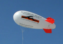 Vodafone_blimp_AS7