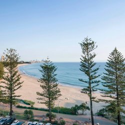 _IRS2161single beach viewBurleigh Heads View